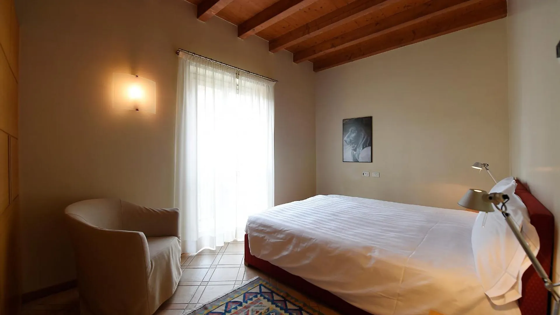 Aparthotel Ascanio Sforza - Suites & Apartments Milan